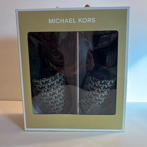 Women’s Michael Kors Slippers NWT Size 9